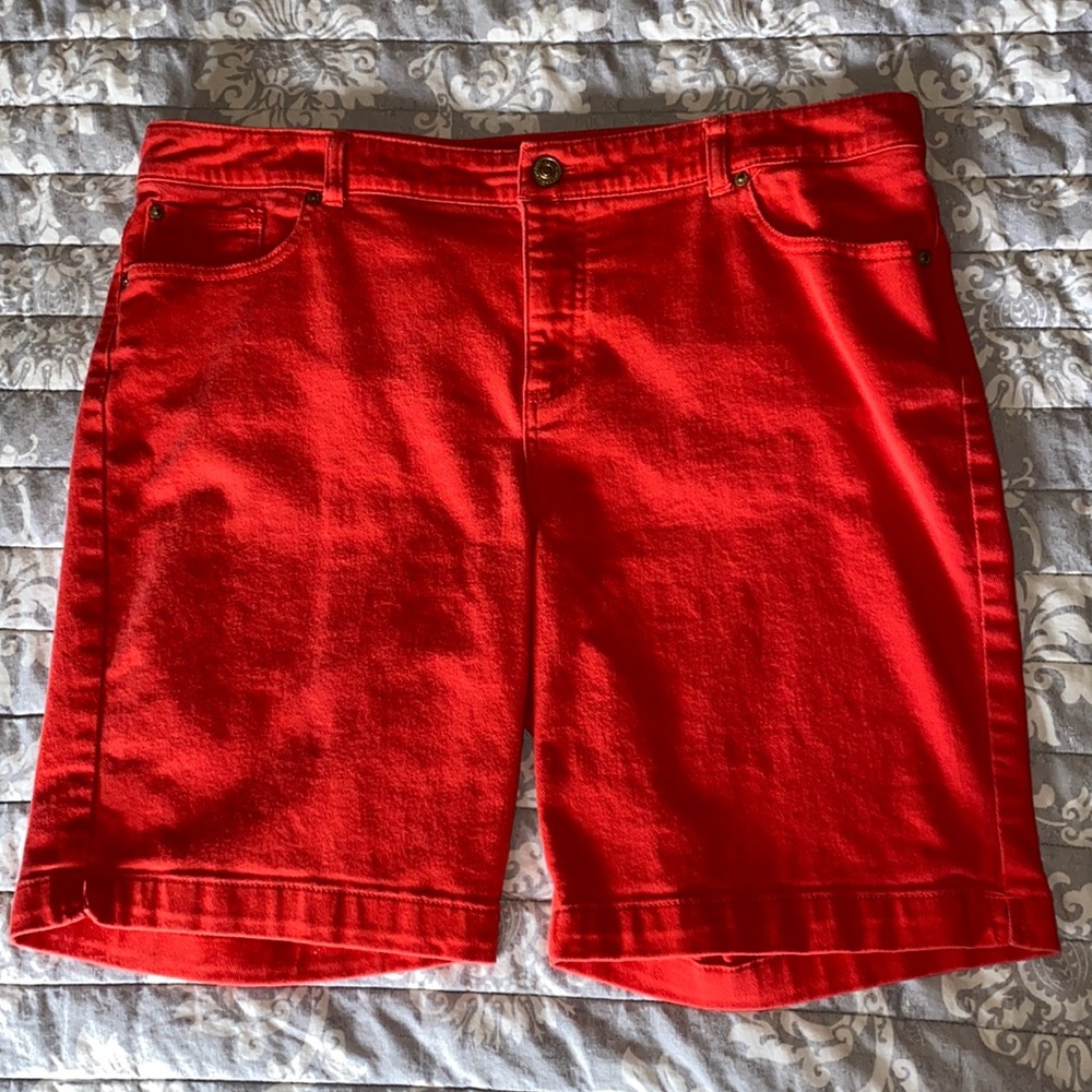 IZOD shorts